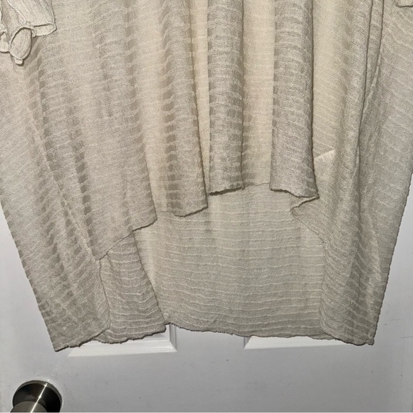 By Anthropologie Sheer Layering Top in cream striped short sleeves L/XL - Picture 10 of 13